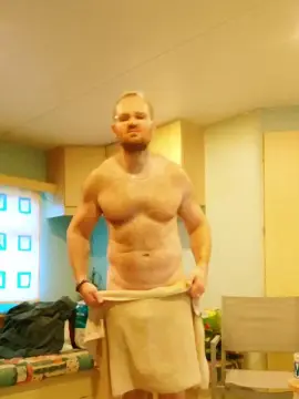 Cam4 Free Porn Cam of frenchyboyy44