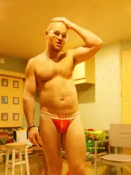 Cam4 Live Sex of frenchyboyy44