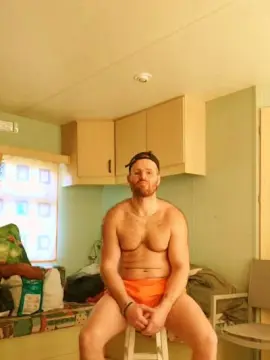 Cam4 Live Porn of frenchyboyy44