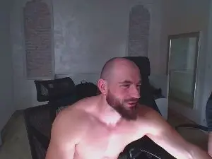 Cam4 Nude Webcam of IvanHyde