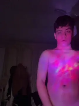 Cam4 Sex Chat of Schiavo04