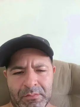 Cam4 Live Sex of mrciogrei22