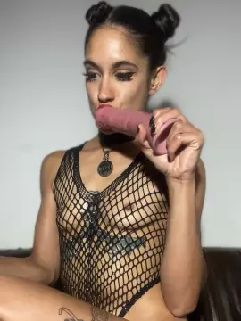 Cam4 Live Sex Cam of karogok