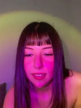 Cam4 Live Sex of natigatitaa