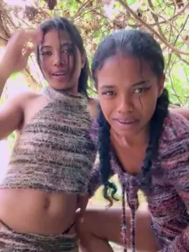 Cam4 Live Porn of SissiFrenchy