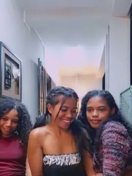 Cam4 Sex Cam of SissiFrenchy