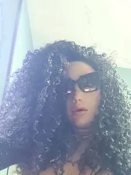 Cam4 Sex Cam of Travesta2020