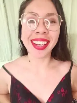 Cam4 Adult Video Chat of Mia_essence24