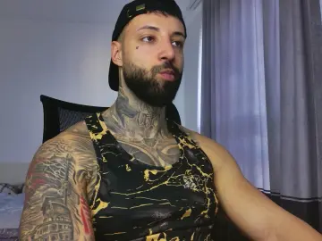 Cam4 Adult Webcam of MaculineGuy69