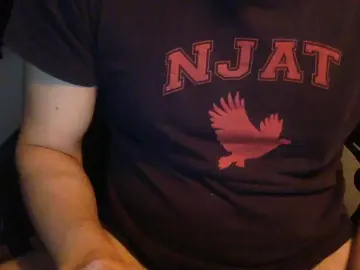 Cam4 Sex Chat of bigpapicharlie