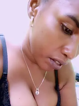 Cam4 Live Sex Cam of Antoinella34