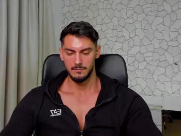 Cam4 Free Live Porn of ClintMasters