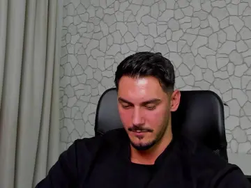 Cam4 Nude Webcam of ClintMasters