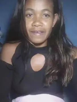 Cam4 Free Porn Cam of Carinahot02