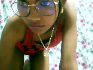 Cam4 Live Sex of Maddy05