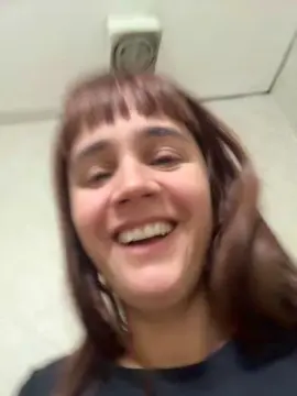 Cam4 Sex Chat of Momy_hot