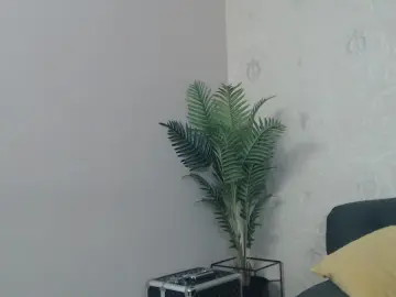 Cam4 Live Sex Cam of DanyelCarter