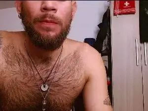 Cam4 Free Live Porn of dominathewolff