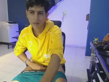 Cam4 Free Live Porn of hardsexlove08