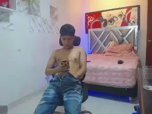 Cam4 Watch Live Sex Cams of hardsexlove08