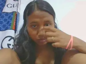 Cam4 Watch Live Sex Cams of mendrika5