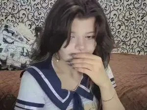 Cam4 Free Live Porn of MarcelleTrefz