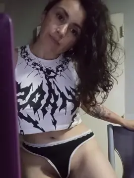 Cam4 Free Live Porn of VelvetFeverX69