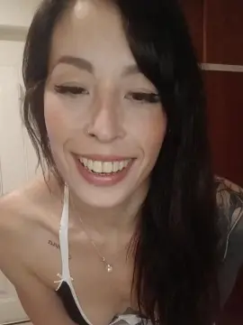 Cam4 Sex Cam of Lunasweetcandy