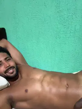 Cam4 Free Porn Cam of MlkCariocaNovin