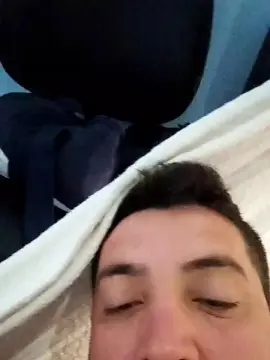 Cam4 Live Porn of Wescikley