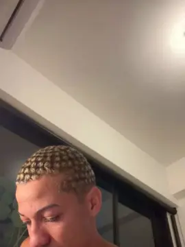 Cam4 Sex Chat of enzoheitor2