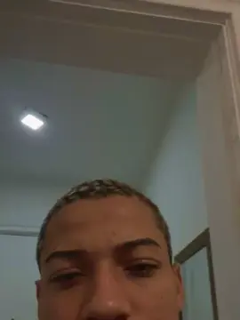 Cam4 Private Sex Chat of enzoheitor2