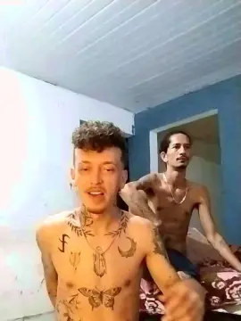 Cam4 Live Porn of Theyllors2