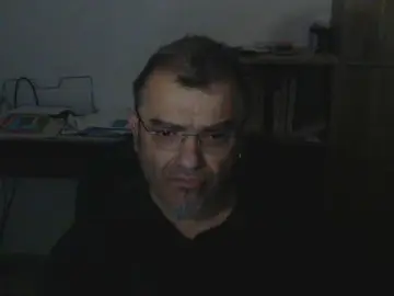 Cam4 Free Porn Cam of ptitbout69