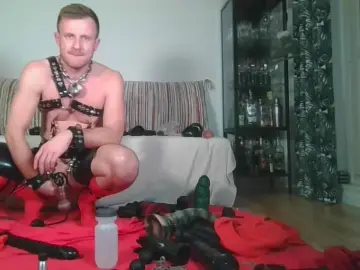 Cam4 Live Porn of slaveboy4Sir