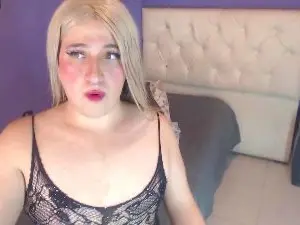 Cam4 Free Live Porn of Mackenzie_sweet