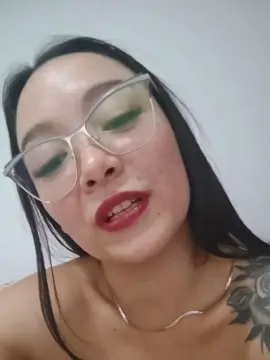 Cam4 Sex Cam of Latinasexy333