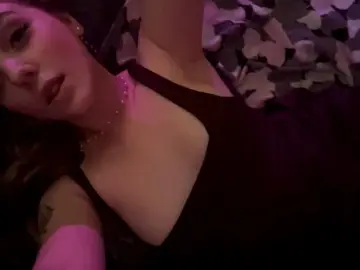 Cam4 Watch Live Sex Cams of JessikaManon