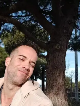 Cam4 Live Porn of DAVIDBIGKOCK