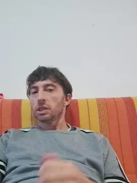 Cam4 Free Live Porn of Mirko290180