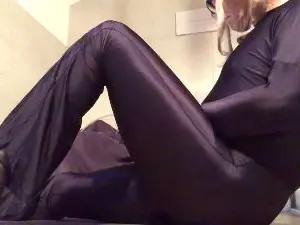 Cam4 Free Porn Cam of Slave_Pantyhose