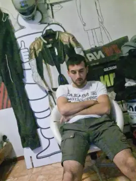 Cam4 Sex Cam of Giritekno23