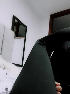 Cam4 Live Sex of JolieDurand