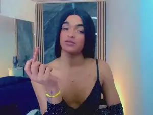 Cam4 Free Porn Cam of NharkaHott