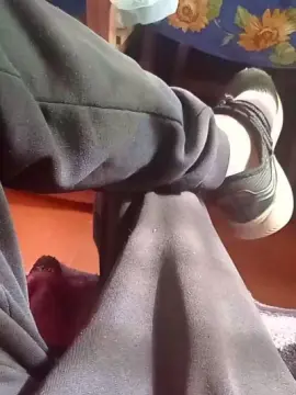 Cam4 Watch Live Sex Cams of ari83_xxx
