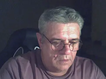 Cam4 Free Live Porn of _Hippo_