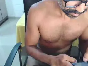 Cam4 Nude Webcam of hectorwilliam