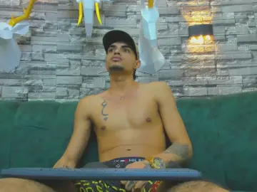 Cam4 Private Sex Chat of KalvinVoy