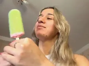 Cam4 Sex Chat of MarilouSchee