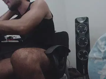 Cam4 Adult Webcam of mateo_diamonds